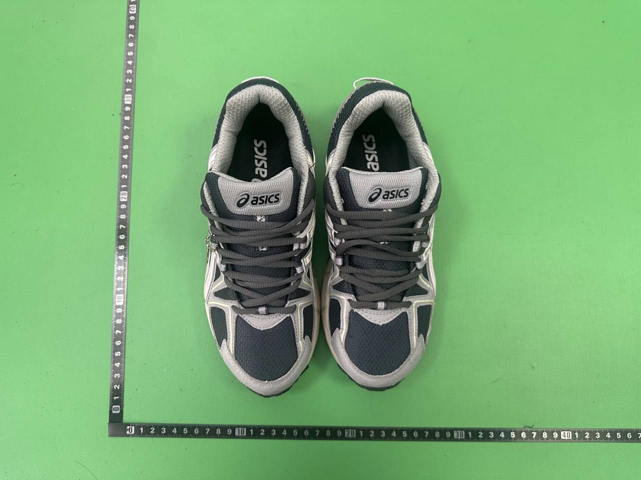 BF Batch  ASICS Gel-Kahana 8 -4