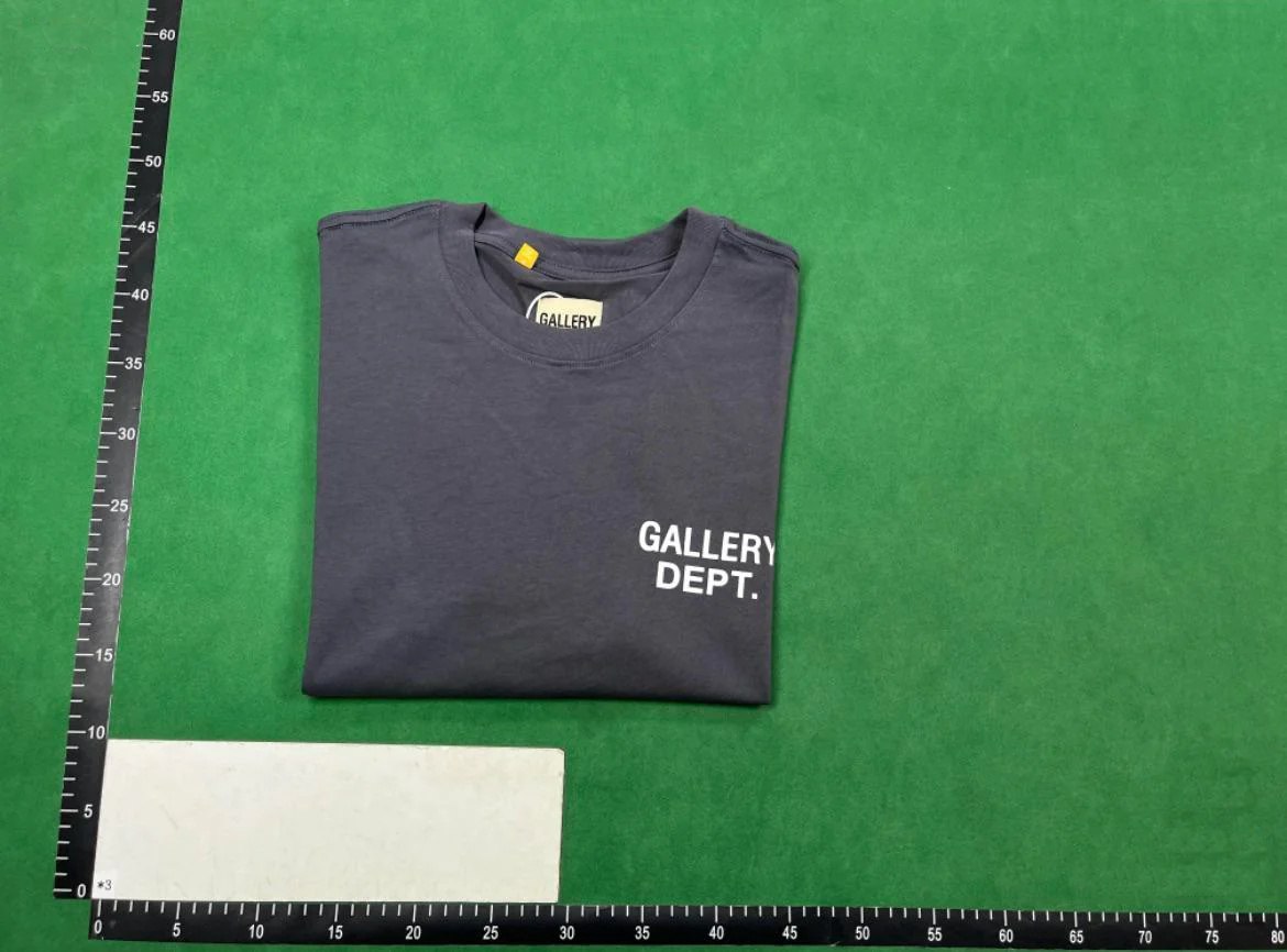 GALLERY DEPT      T e  e -4