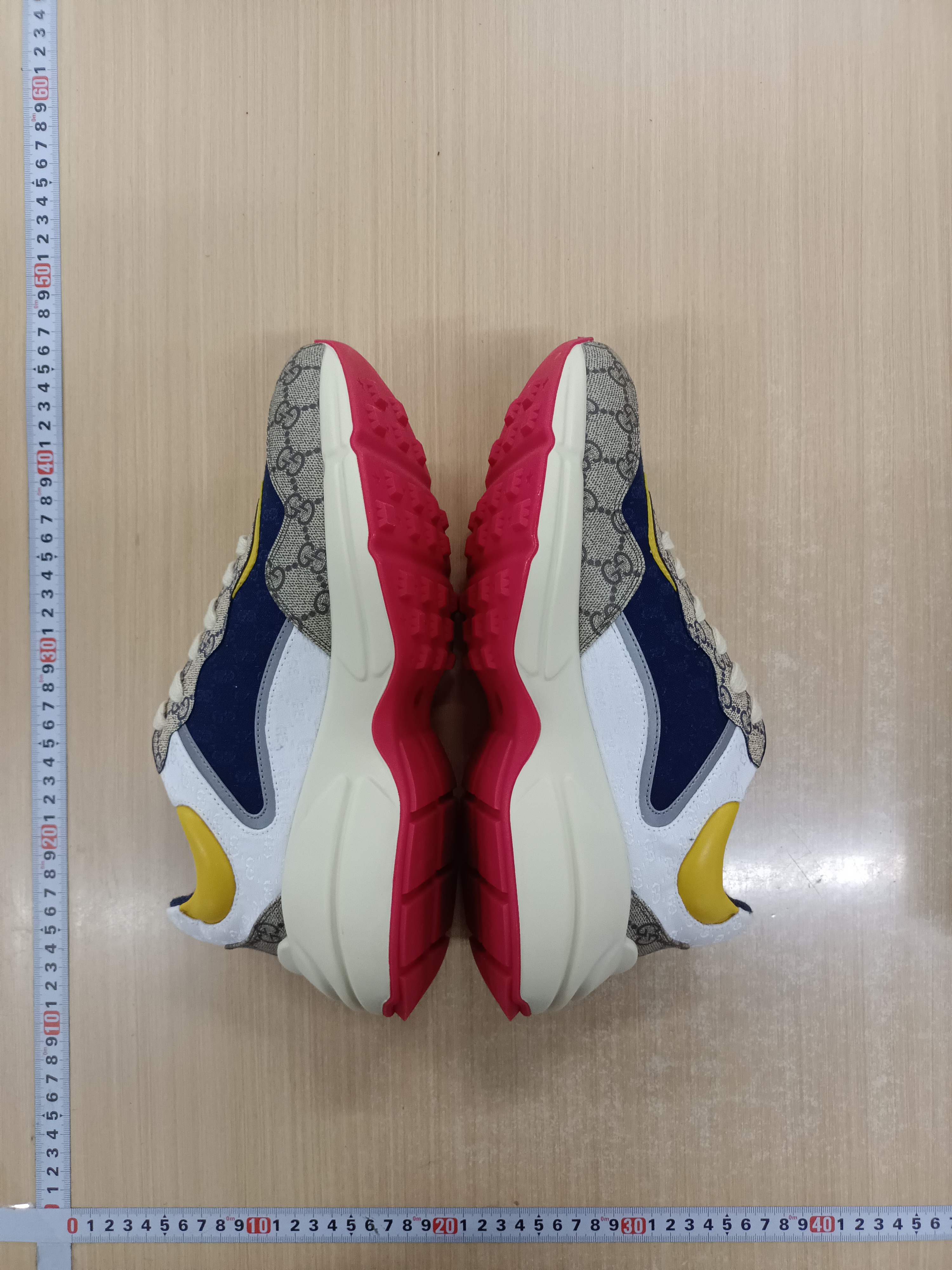 BF batch Gucci Rhyton -11