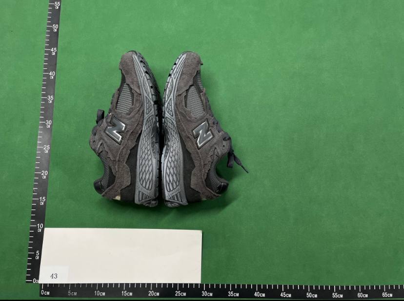 M  Batch  New Balance 2002R Protection Pack -4