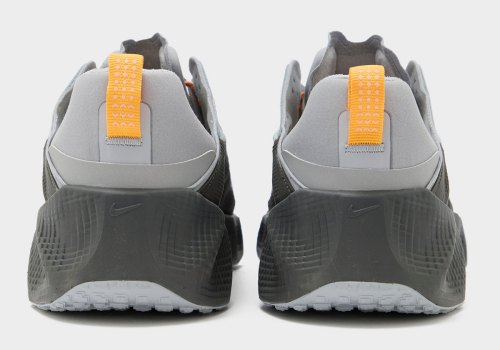 The All-New Nike Ava Rover Emerges In “Wolf Grey”(图3)