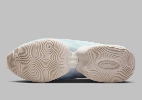 The Nike Air Max Muse Continues Its Run Of Pastels With “Glacier Blue”(图5)