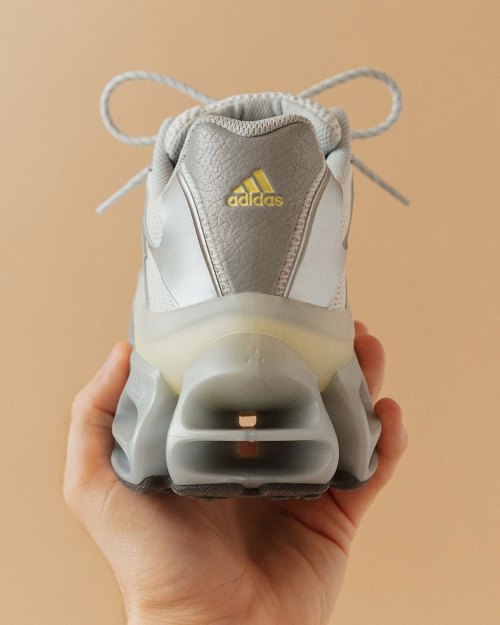 First Look At The adidas Mega X(图5)