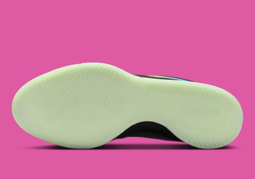 Nike Book 1 “Iridescent” Lands On July 1st(图7) Nike Book 1 “Iridescent” Lands On July 1st(图7)