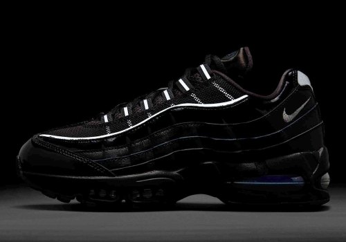 A Patent Leather Layer Appears On The Nike Air Max 95 OG(图1) A Patent Leather Layer Appears On The Nike Air Max 95 OG(图1)