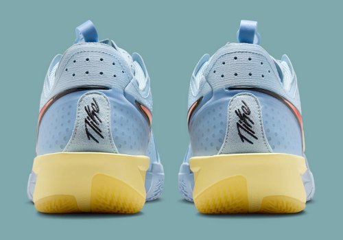 The Nike Zoom GT Cut 3 Sizes Up A “Glacier Blue” Makeover(图4) The Nike Zoom GT Cut 3 Sizes Up A “Glacier Blue” Makeover(图4)