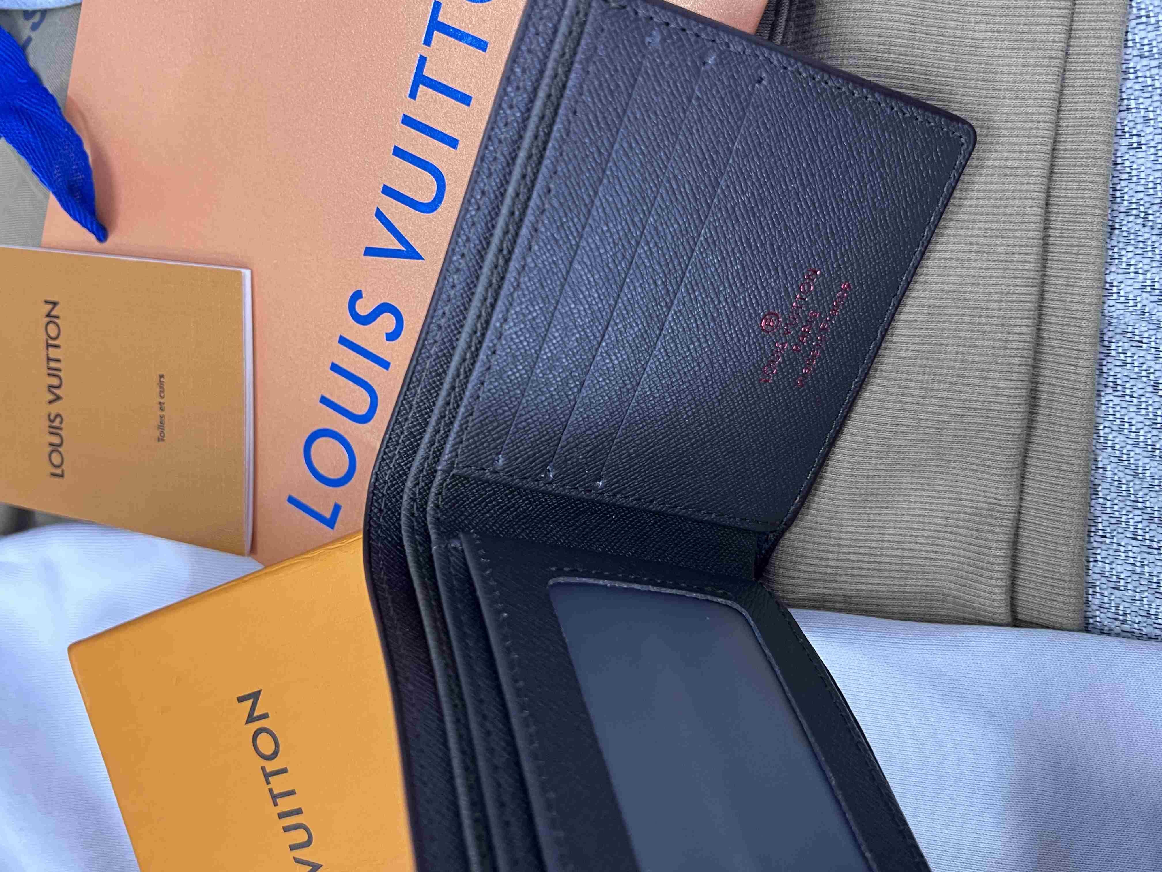 3 (2)_compressed.jpg