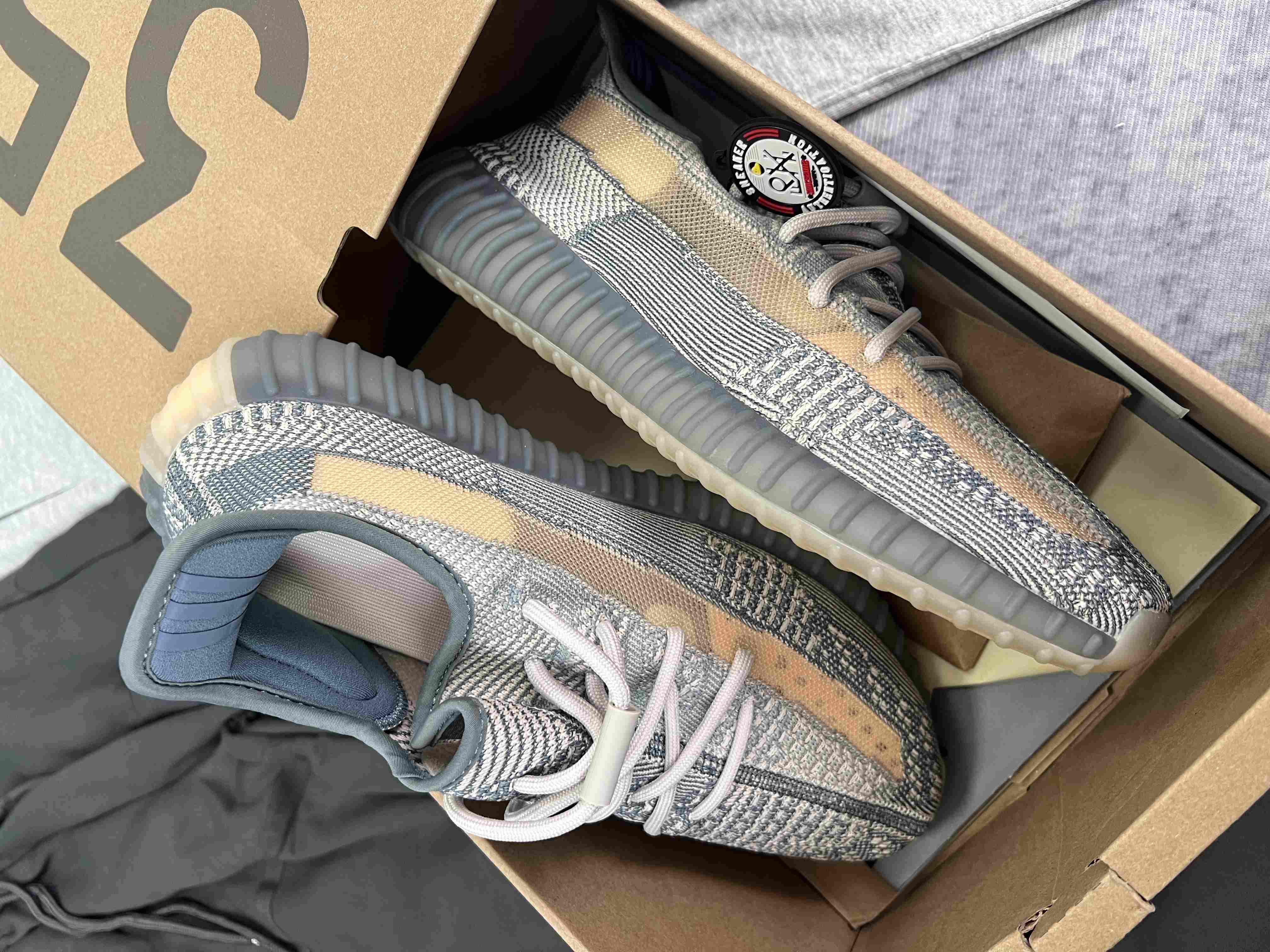 3 (2)_compressed.jpg